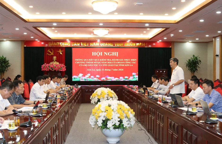 Đầu tư đúng trọng tâm để tạo chuyển biến ở vùng đồng bào DTTS Đầu tư đúng trọng tâm để tạo chuyển biến ở vùng đồng bào DTTS