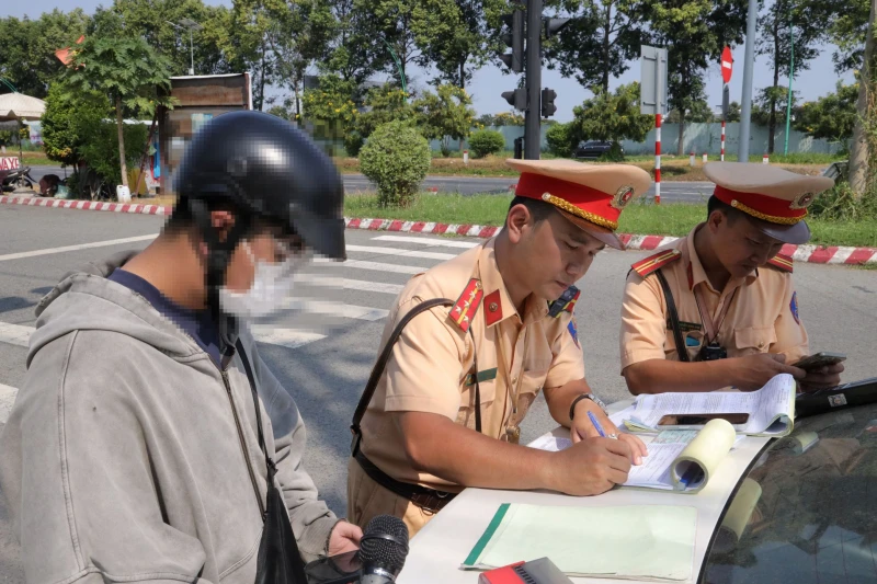Đẩy mạnh nhiều giải pháp ngăn ngừa, kéo giảm tai nạn giao thông ở Tây Ninh Đẩy mạnh nhiều giải pháp ngăn ngừa, kéo giảm tai nạn giao thông ở Tây Ninh