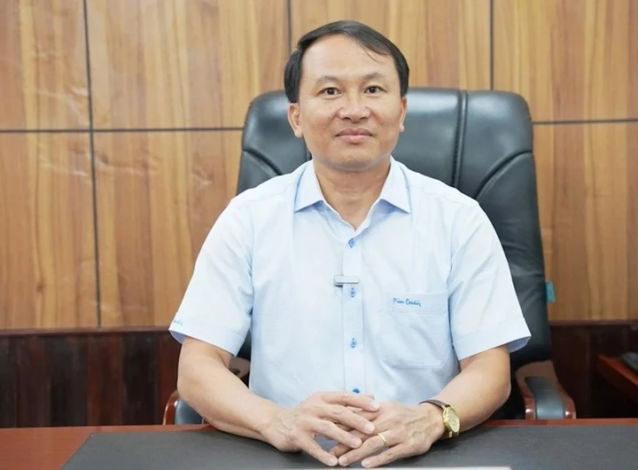Đề nghị xem xét kỷ luật Giám đốc Sở Nông nghiệp TP Huế vì vi phạm nghiêm trọng Đề nghị xem xét kỷ luật Giám đốc Sở Nông nghiệp TP Huế vì vi phạm nghiêm trọng
