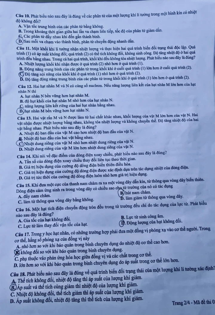 Đề Vật lý thi lại tốt nghiệp tại THPT chuyên Tuyên Quang Đề Vật lý thi lại tốt nghiệp tại THPT chuyên Tuyên Quang