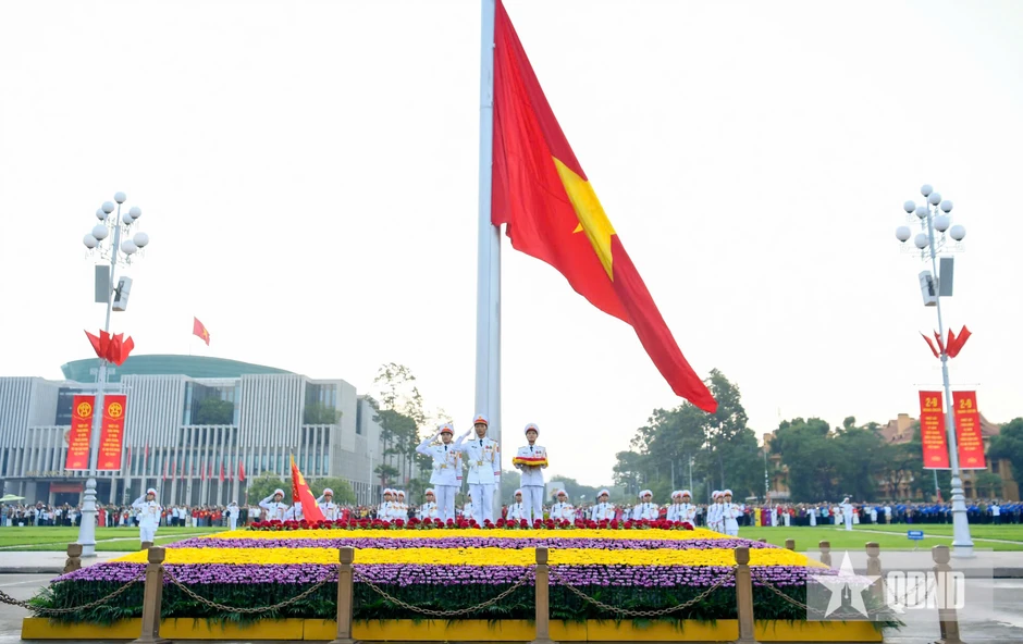 Đề xuất cấm dùng Quốc ca làm nhạc nền tại nơi vui chơi, giải trí Đề xuất cấm dùng Quốc ca làm nhạc nền tại nơi vui chơi, giải trí