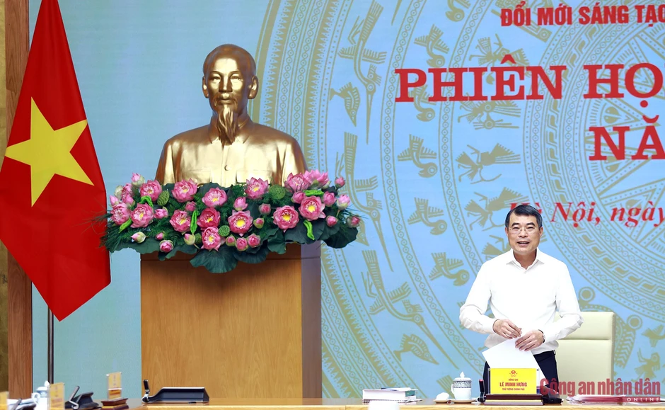 Đề xuất cơ chế thí điểm để đặt hàng các bộ, ngành trong lĩnh vực chuyển đổi số Đề xuất cơ chế thí điểm để đặt hàng các bộ, ngành trong lĩnh vực chuyển đổi số