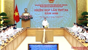Đề xuất cơ chế thí điểm để đặt hàng các bộ, ngành trong lĩnh vực chuyển đổi số