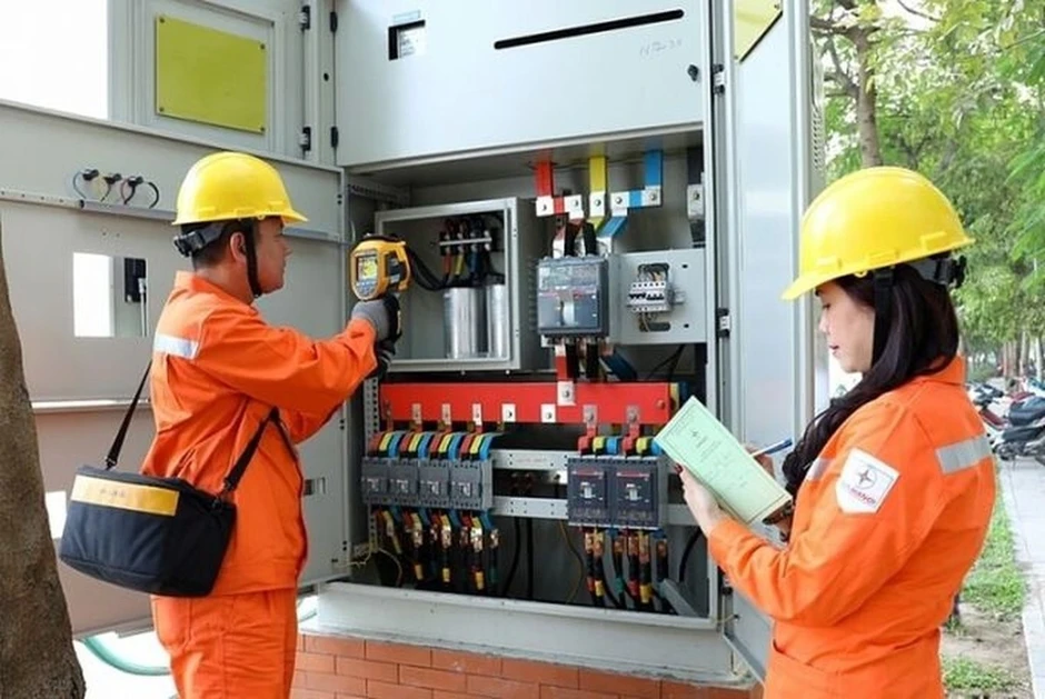 Đề xuất lộ trình áp giá bán lẻ điện giờ cao điểm, thấp điểm và bình thường Đề xuất lộ trình áp giá bán lẻ điện giờ cao điểm, thấp điểm và bình thường