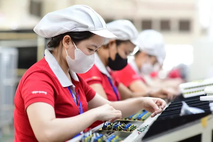 Đề xuất lộ trình giảm giờ làm xuống 40 - 44 giờ/tuần, chuyên gia nói 'thời điểm đã chín muồi' Đề xuất lộ trình giảm giờ làm xuống 40 - 44 giờ/tuần, chuyên gia nói 'thời điểm đã chín muồi'