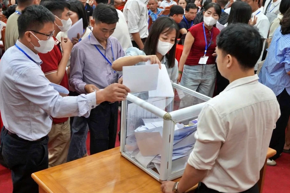 Đề xuất quy định mới về đấu giá để ngăn chặn 'xã hội đen' trục lợi Đề xuất quy định mới về đấu giá để ngăn chặn 'xã hội đen' trục lợi
