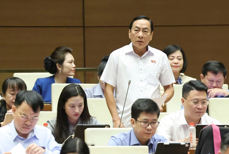 Đề xuất tăng tuổi nghỉ hưu với sĩ quan quân đội Đề xuất tăng tuổi nghỉ hưu với sĩ quan quân đội