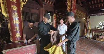 Đền Cửa Ông lấp khoảng trống quản lý tiền công đức, Bí thư Tỉnh uỷ đề xuất giải pháp