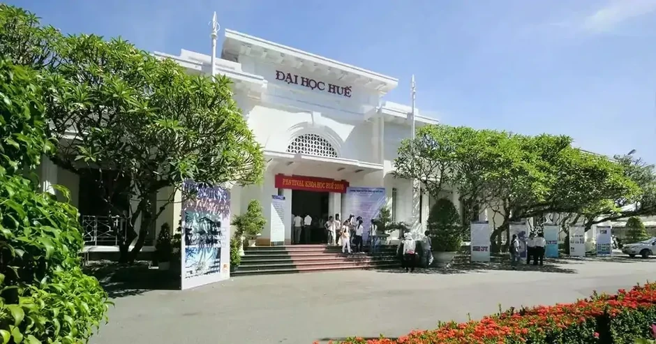 Điểm chuẩn Đại học Huế 2026: Ngành nào cao nhất? Điểm chuẩn Đại học Huế 2026: Ngành nào cao nhất?
