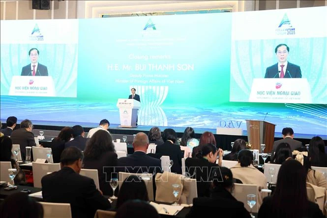 Diễn đàn Tương lai ASEAN góp phần củng cố đoàn kết, định hình tương lai phát triển của ASEAN Diễn đàn Tương lai ASEAN góp phần củng cố đoàn kết, định hình tương lai phát triển của ASEAN