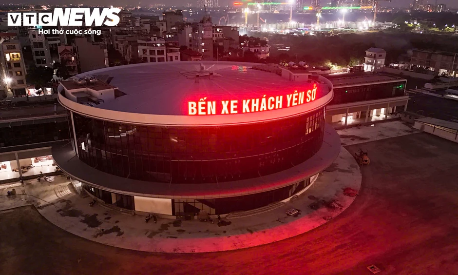 Diện mạo bến xe hình tròn độc đáo bên Vành đai 3 Hà Nội Diện mạo bến xe hình tròn độc đáo bên Vành đai 3 Hà Nội