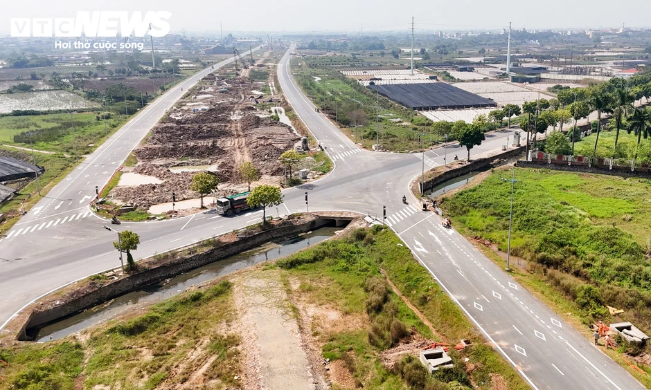 Diện mạo đường song hành Vành đai 4 qua Hà Nội thông xe kỹ thuật ngày 10/10