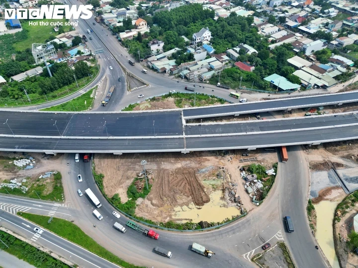 Diện mạo nút giao kết nối cao tốc Bến Lức - Long Thành và Quốc lộ 51 Diện mạo nút giao kết nối cao tốc Bến Lức - Long Thành và Quốc lộ 51