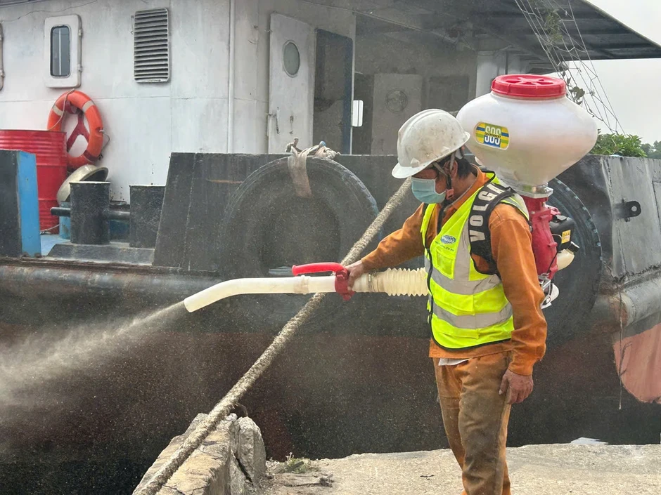 Diễn tập ứng phó sự cố tràn dầu trên sông Sài Gòn Diễn tập ứng phó sự cố tràn dầu trên sông Sài Gòn