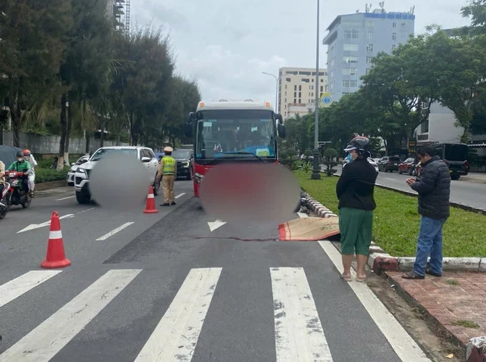 Điều tra vụ tai nạn khiến một người đàn ông tử vong bên vịnh Đà Nẵng Điều tra vụ tai nạn khiến một người đàn ông tử vong bên vịnh Đà Nẵng