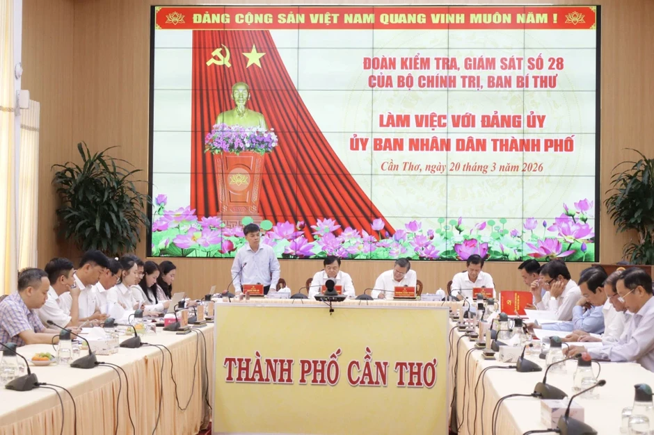 Đoàn kiểm tra, giám sát của Bộ Chính trị, Ban Bí thư làm việc tại Cần Thơ Đoàn kiểm tra, giám sát của Bộ Chính trị, Ban Bí thư làm việc tại Cần Thơ