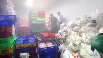 Doanh nghiệp sử dụng gần 7,7 tấn chân gà quá hạn