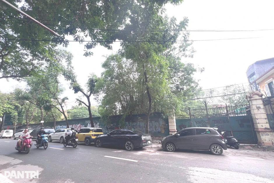 Doanh nghiệp trúng đấu giá “đất vàng” gần 1.400 tỷ đồng ở Hà Nội xin bỏ cọc