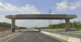 Đôn đốc nhà thầu hoàn thiện cây cầu cụt trên cao tốc Biên Hòa - Vũng Tàu