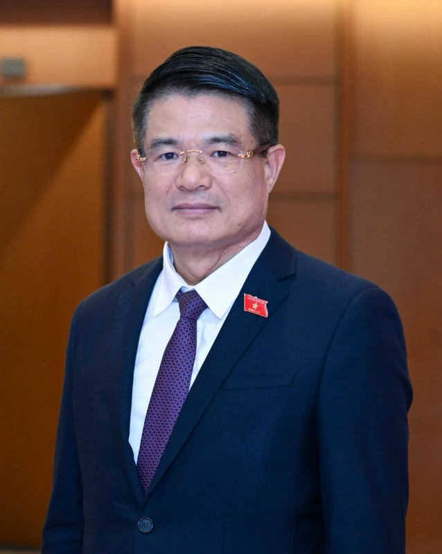 Đồng chí Nguyễn Huy Tiến tiếp tục được Quốc hội bầu giữ chức Viện trưởng Viện Kiểm sát nhân dân tối cao Đồng chí Nguyễn Huy Tiến tiếp tục được Quốc hội bầu giữ chức Viện trưởng Viện Kiểm sát nhân dân tối cao