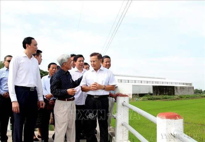 Đồng chí Xaysomphone Phomvihane - Những cống hiến quan trọng với sự nghiệp cách mạng Lào và dấu ấn đậm nét vun đắp tình hữu nghị đặc biệt Việt-Lào Đồng chí Xaysomphone Phomvihane - Những cống hiến quan trọng với sự nghiệp cách mạng Lào và dấu ấn đậm nét vun đắp tình hữu nghị đặc biệt Việt-Lào