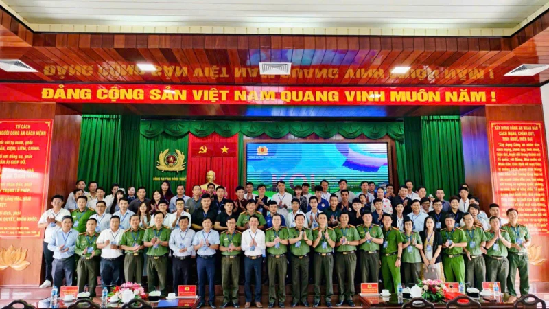 Đồng Tháp: Phòng ngừa, đấu tranh với thông tin “xấu, độc” trên không gian mạng Đồng Tháp: Phòng ngừa, đấu tranh với thông tin “xấu, độc” trên không gian mạng