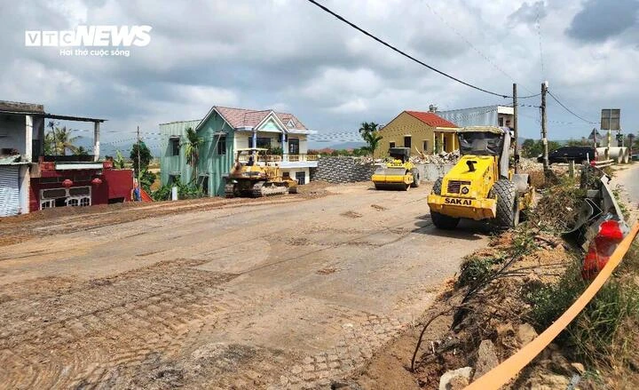 Dự án Quốc lộ 14B gần 1 . 000 Tỷ chậm tiến độ , nhà thầu phải đối mặt nguy cơ lớn Dự án Quốc lộ 14B gần 1 . 000 Tỷ chậm tiến độ , nhà thầu phải đối mặt nguy cơ lớn
