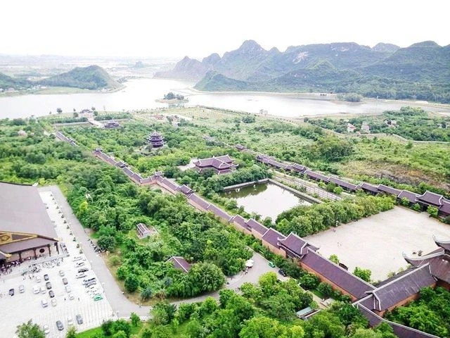 Dự án Tràng An, Bái Đính hơn hai thập kỷ vẫn chưa giải phóng xong mặt bằng Dự án Tràng An, Bái Đính hơn hai thập kỷ vẫn chưa giải phóng xong mặt bằng