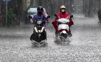 Dự báo thời tiết 17/7: Miền Bắc mưa như trút, nguy cơ xuất hiện một đợt lũ