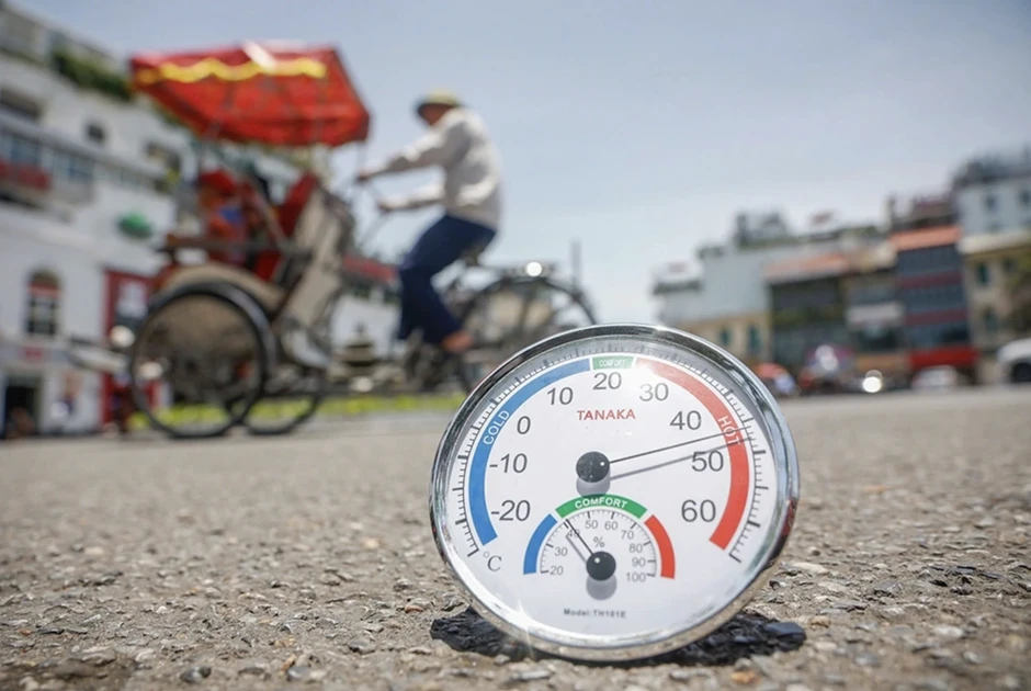 Dự báo thời tiết nắng nóng ngày 6.4 có nơi trên 39 độ C Dự báo thời tiết nắng nóng ngày 6.4 có nơi trên 39 độ C