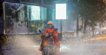 Dự báo thời tiết tối nay: Vùng núi Bắc Bộ chuyển mưa dông Từ đêm nay