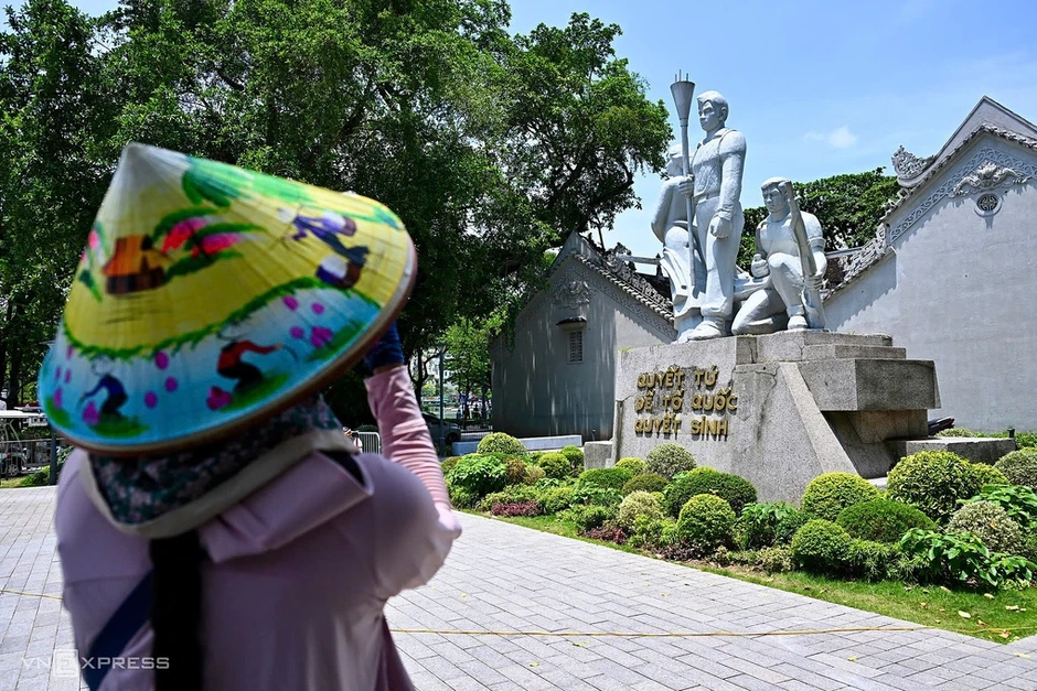 Dự kiến di dời tượng đài Quyết tử để Tổ quốc quyết sinh về Bộ Tư lệnh Thủ đô Dự kiến di dời tượng đài Quyết tử để Tổ quốc quyết sinh về Bộ Tư lệnh Thủ đô