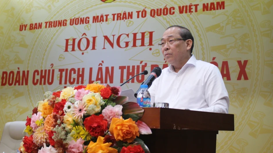 Dự kiến số lượng nhân sự Uỷ ban Trung ương Mặt trận Tổ quốc Việt Nam khoá mới Dự kiến số lượng nhân sự Uỷ ban Trung ương Mặt trận Tổ quốc Việt Nam khoá mới
