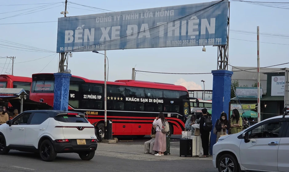 Du lịch Đà Lạt sau lễ 30.4: Nỗi lo vé xe và tắc đường Du lịch Đà Lạt sau lễ 30.4: Nỗi lo vé xe và tắc đường