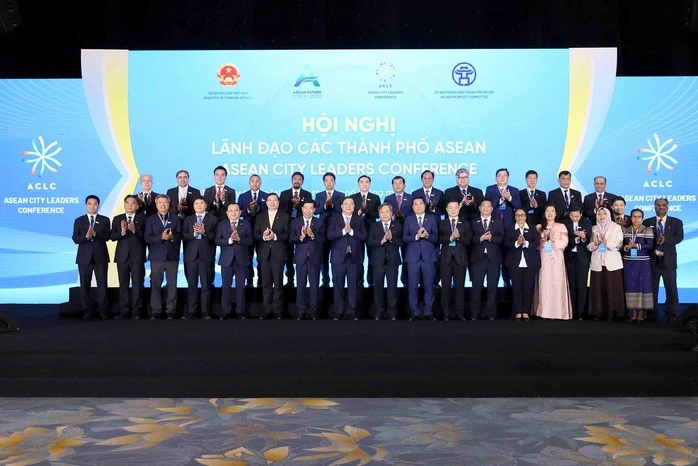 Đưa ASEAN đến gần người dân hơn Đưa ASEAN đến gần người dân hơn