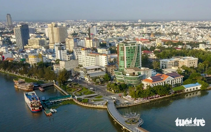 Đừng vì tăng trưởng mà chạy đua thu hút đầu tư bằng mọi giá