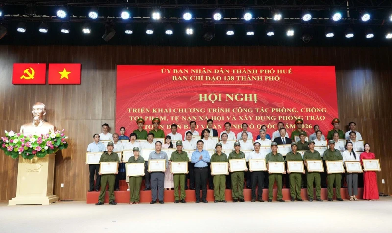 Duy trì gần 120 mô hình hiệu quả trong phong trào bảo vệ ANTQ Duy trì gần 120 mô hình hiệu quả trong phong trào bảo vệ ANTQ