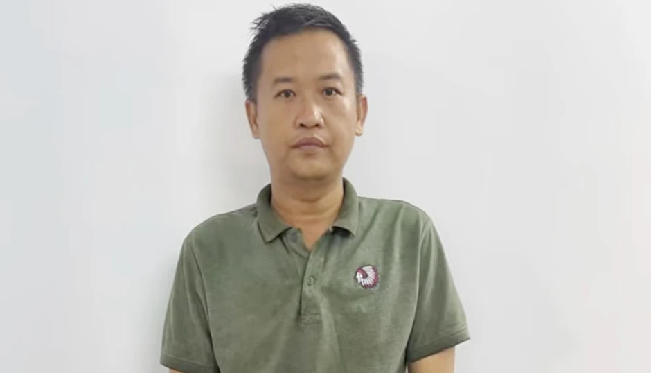 Gã đàn ông 'kè' xe nữ sinh đại học ở Cần Thơ đi đổ xăng rồi ra tay cướp Gã đàn ông 'kè' xe nữ sinh đại học ở Cần Thơ đi đổ xăng rồi ra tay cướp