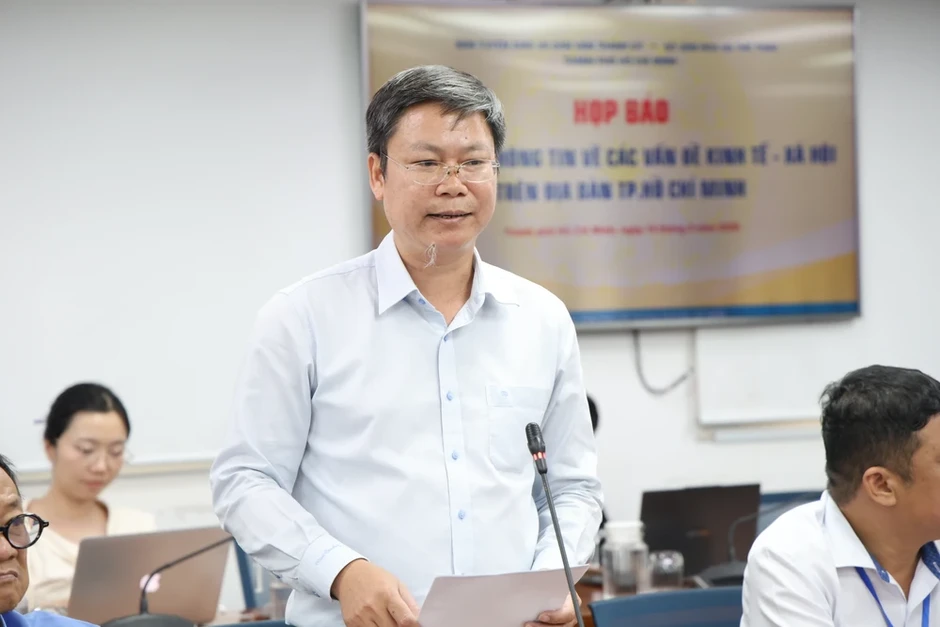 Gần 110.000 chủ nhà trọ ở TP.HCM cam kết bán điện đúng giá quy định Gần 110.000 chủ nhà trọ ở TP.HCM cam kết bán điện đúng giá quy định