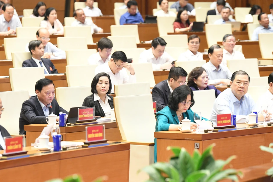 Gắn kiểm tra, giám sát với các phương thức kiểm soát quyền lực Gắn kiểm tra, giám sát với các phương thức kiểm soát quyền lực