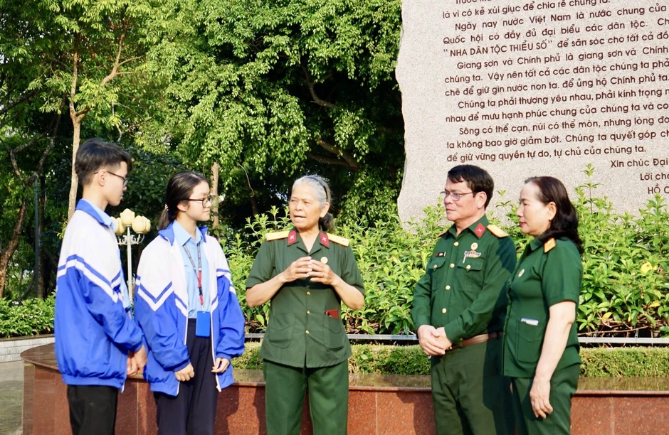 Gặp lại những nữ anh hùng Tây Nguyên giữa đời thường