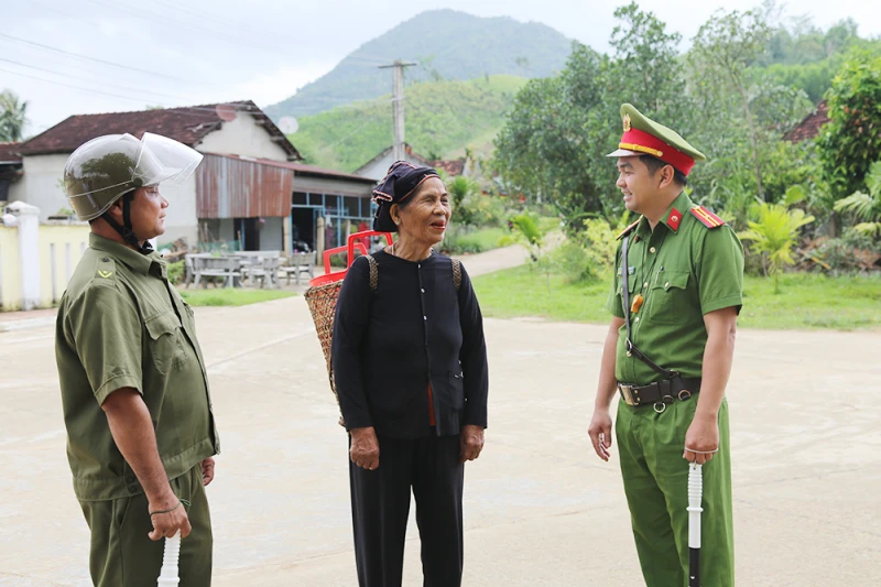 Gia Lai: Đảm bảo an ninh trật tự cho ngày hội toàn dân tại các địa bàn trọng điểm Gia Lai: Đảm bảo an ninh trật tự cho ngày hội toàn dân tại các địa bàn trọng điểm