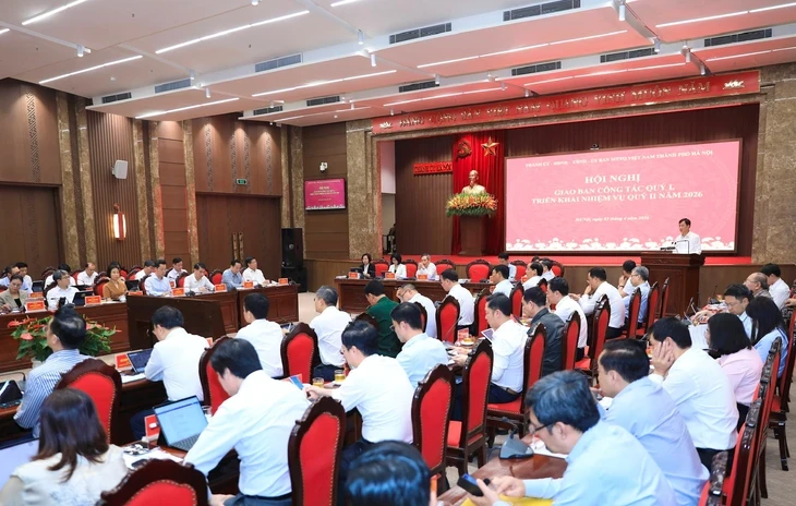 Giám đốc Công an Hà Nội: Đang truy 300 tấn thịt heo bẩn đã đi vào bếp ăn tập thể nào Giám đốc Công an Hà Nội: Đang truy 300 tấn thịt heo bẩn đã đi vào bếp ăn tập thể nào