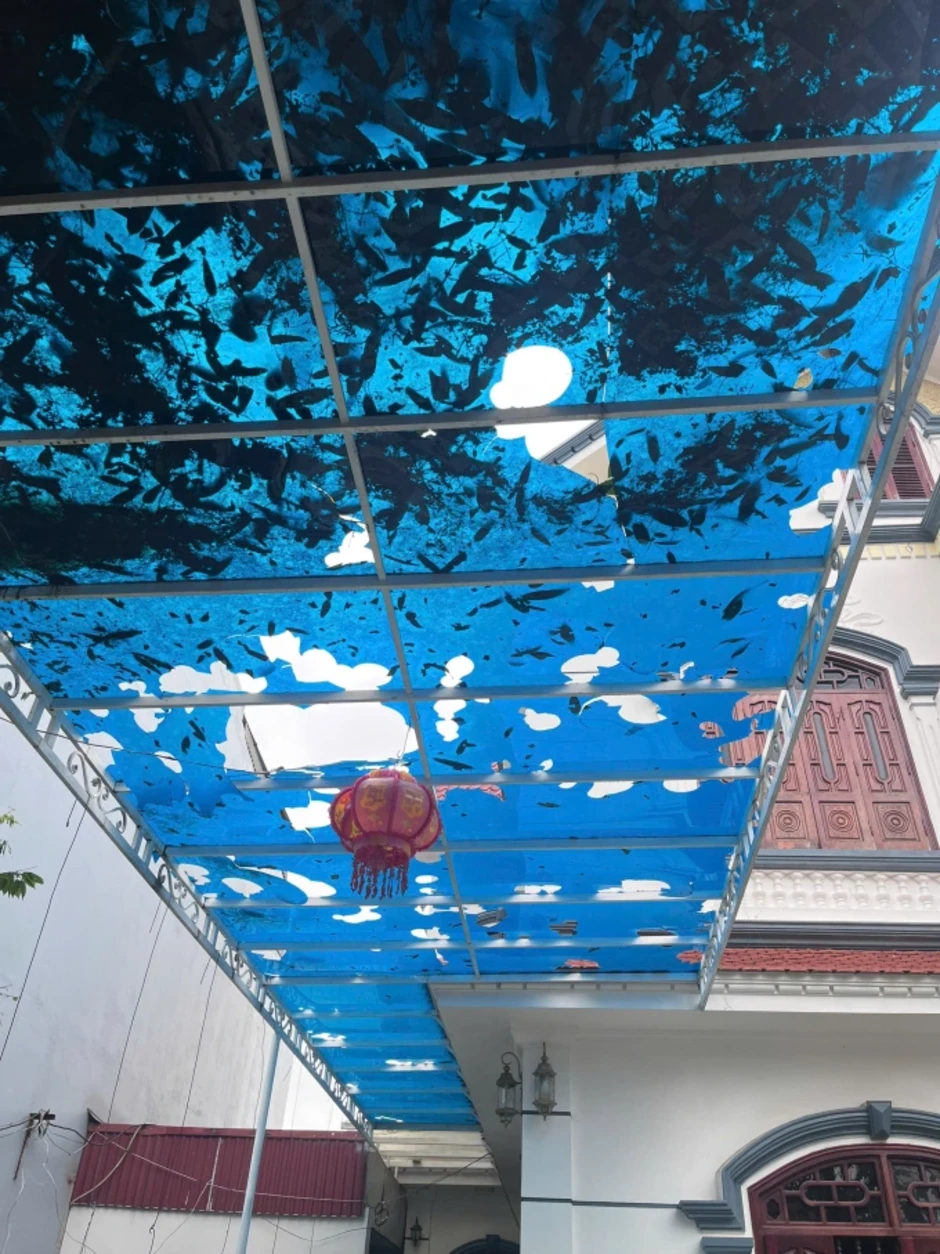 Giông lốc kèm mưa đá cuốn bay mái tôn trường học ở Thanh Hóa Giông lốc kèm mưa đá cuốn bay mái tôn trường học ở Thanh Hóa