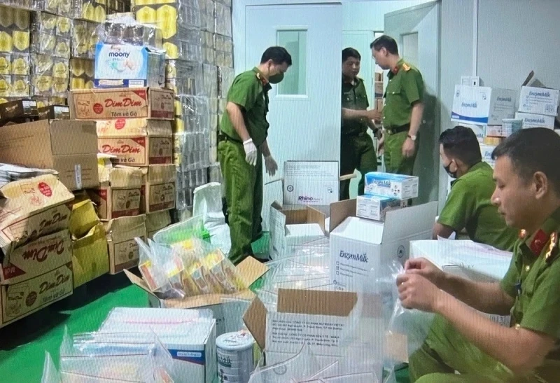 Giữ nghiêm kỷ cương để bảo vệ niềm tin và mở đường phát triển Giữ nghiêm kỷ cương để bảo vệ niềm tin và mở đường phát triển