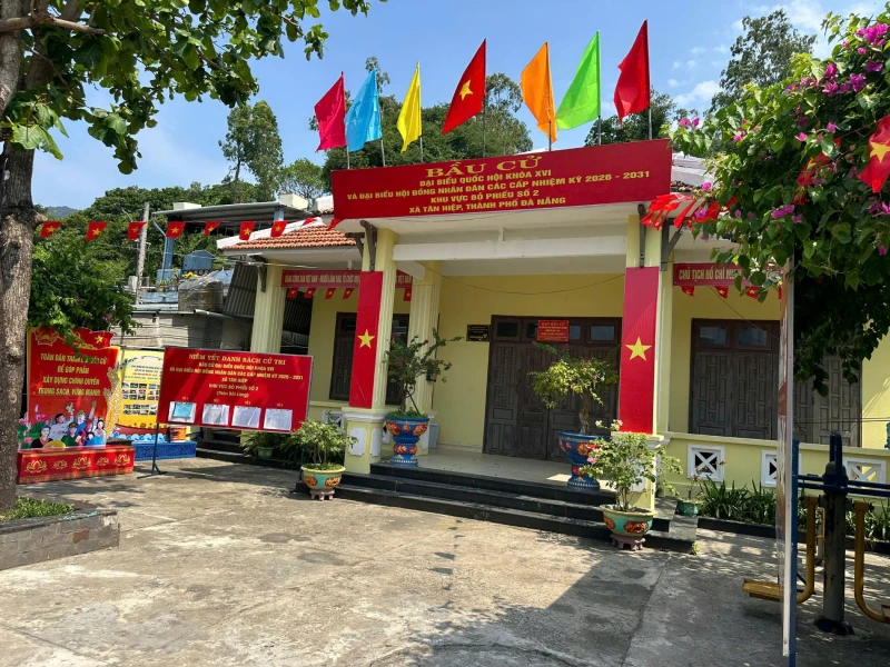 Giữ vững bình yên nơi đầu sóng, sẵn sàng cho “Ngày hội non sông” Giữ vững bình yên nơi đầu sóng, sẵn sàng cho “Ngày hội non sông”