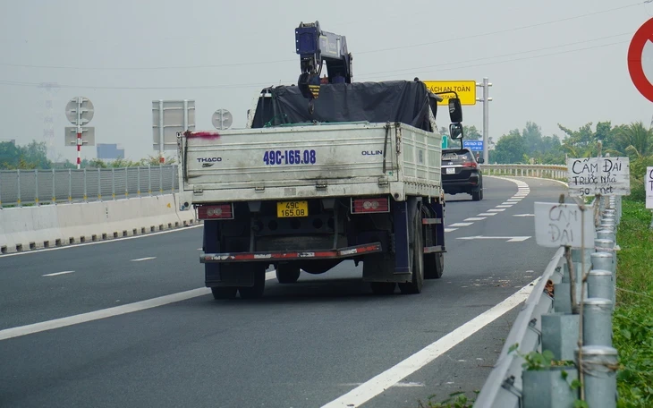 Gỡ nút thắt mặt bằng và vật liệu cho dự án mở rộng cao tốc TP.HCM - Trung Lương - Mỹ Thuận Gỡ nút thắt mặt bằng và vật liệu cho dự án mở rộng cao tốc TP.HCM - Trung Lương - Mỹ Thuận