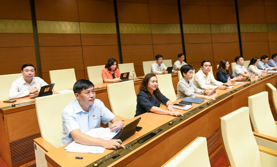 Gỡ nút thắt thể chế cho 5 lĩnh vực lớn Gỡ nút thắt thể chế cho 5 lĩnh vực lớn