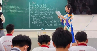 Hà Nội bãi bỏ Quyết định dạy thêm học thêm sau kiến nghị của Bộ Tư pháp