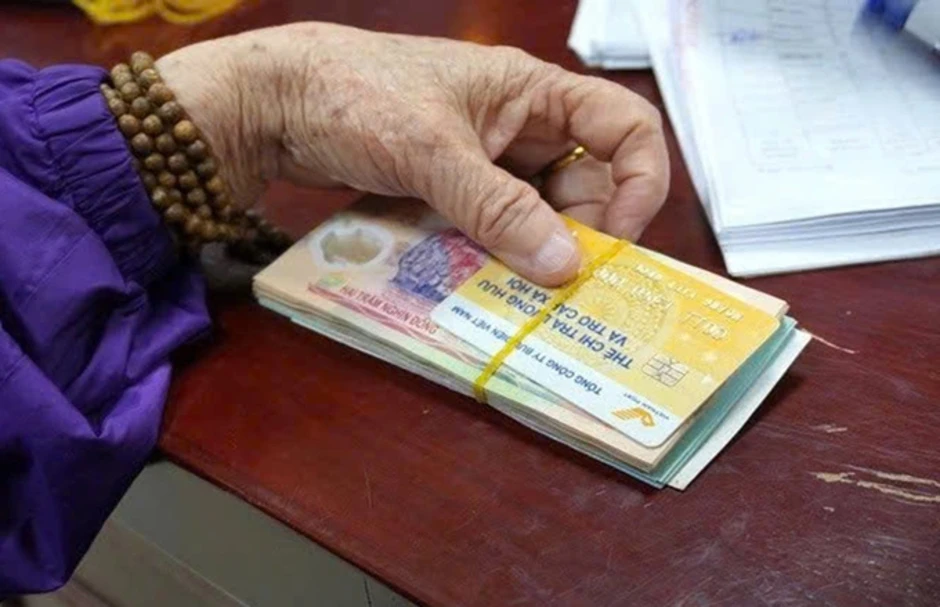 Hà Nội chấn chỉnh thái độ phục vụ toàn hệ thống hành chính công Hà Nội chấn chỉnh thái độ phục vụ toàn hệ thống hành chính công